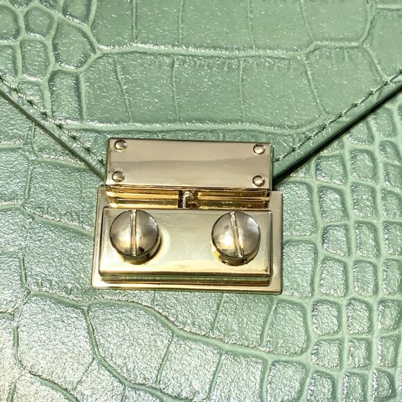 Isadora Crossbody Shoulder Bag Cellphone Green Embossed Leather Wide Strap NWT - Picture 8 of 12